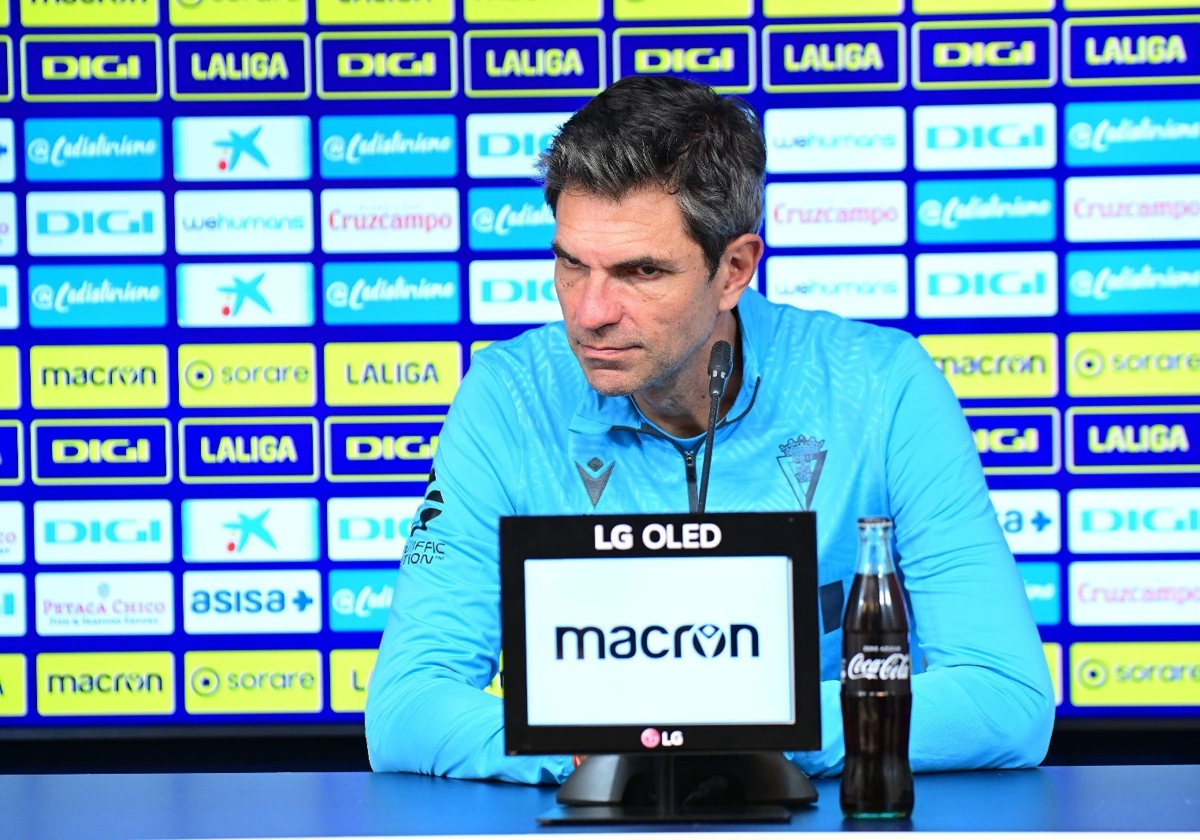 Pellegrino en rueda de prensa