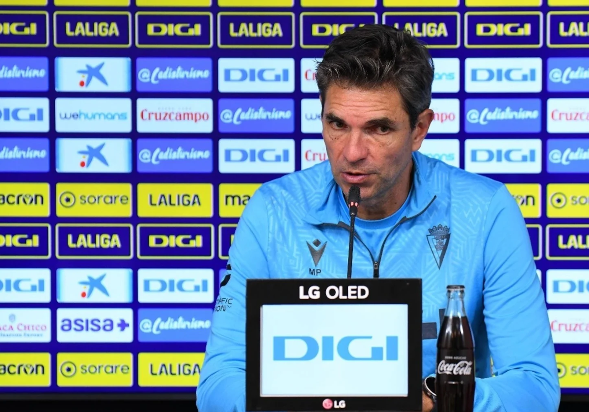 Pellegrino en rueda de prensa