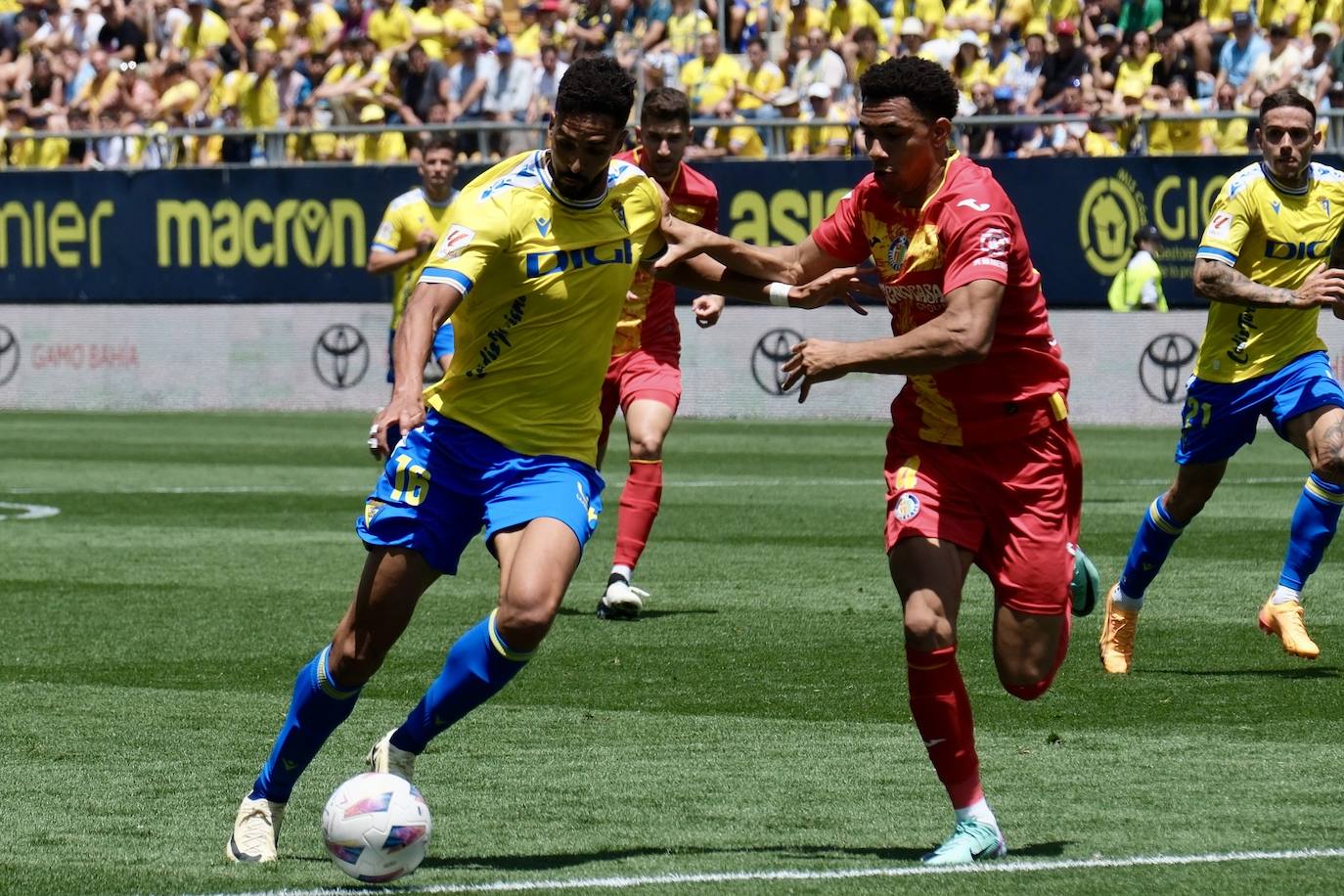 Fotos: Las imágenes de la victoria del Cádiz ante el Getafe