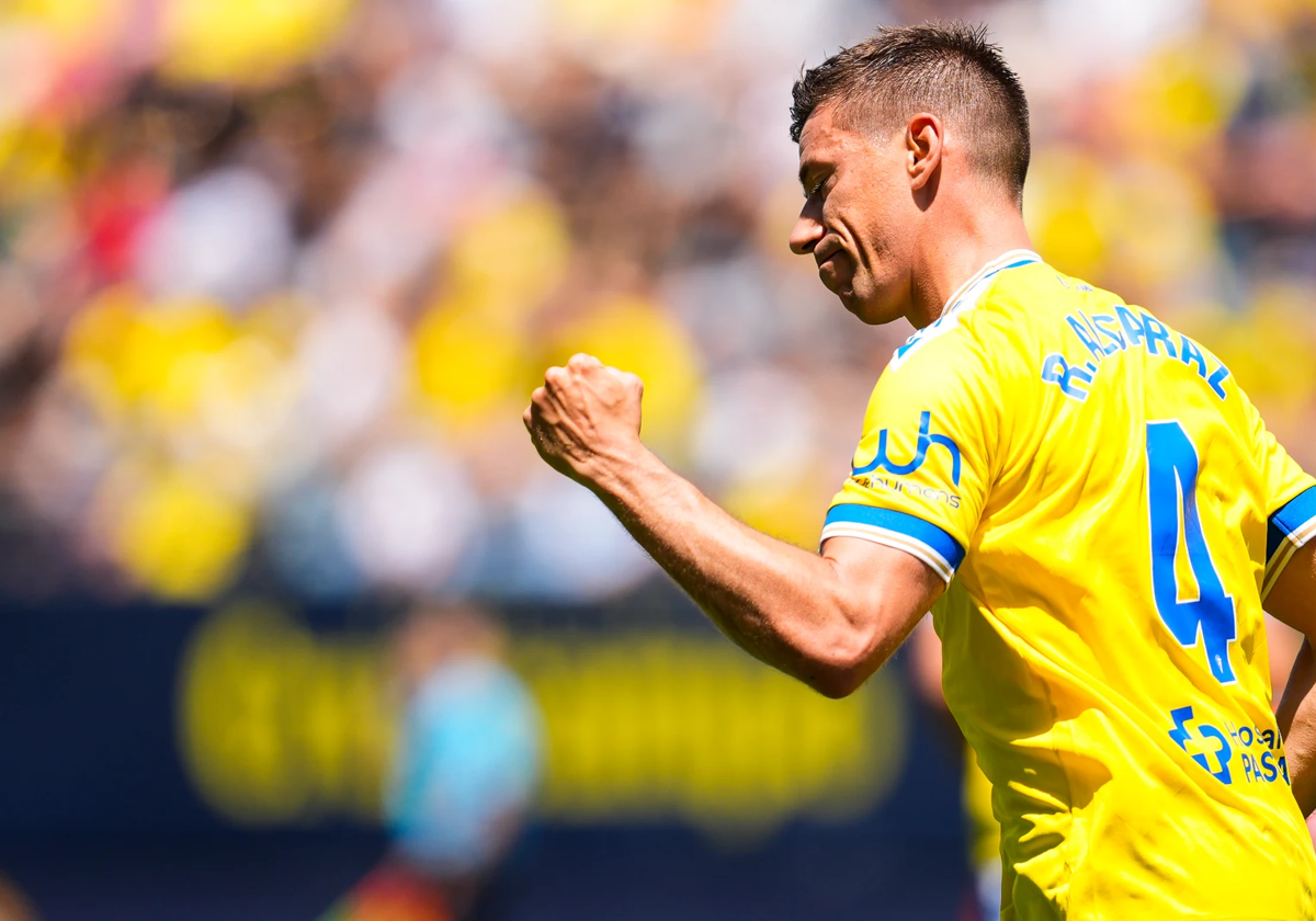 Alcaraz en un partido con el Cádiz