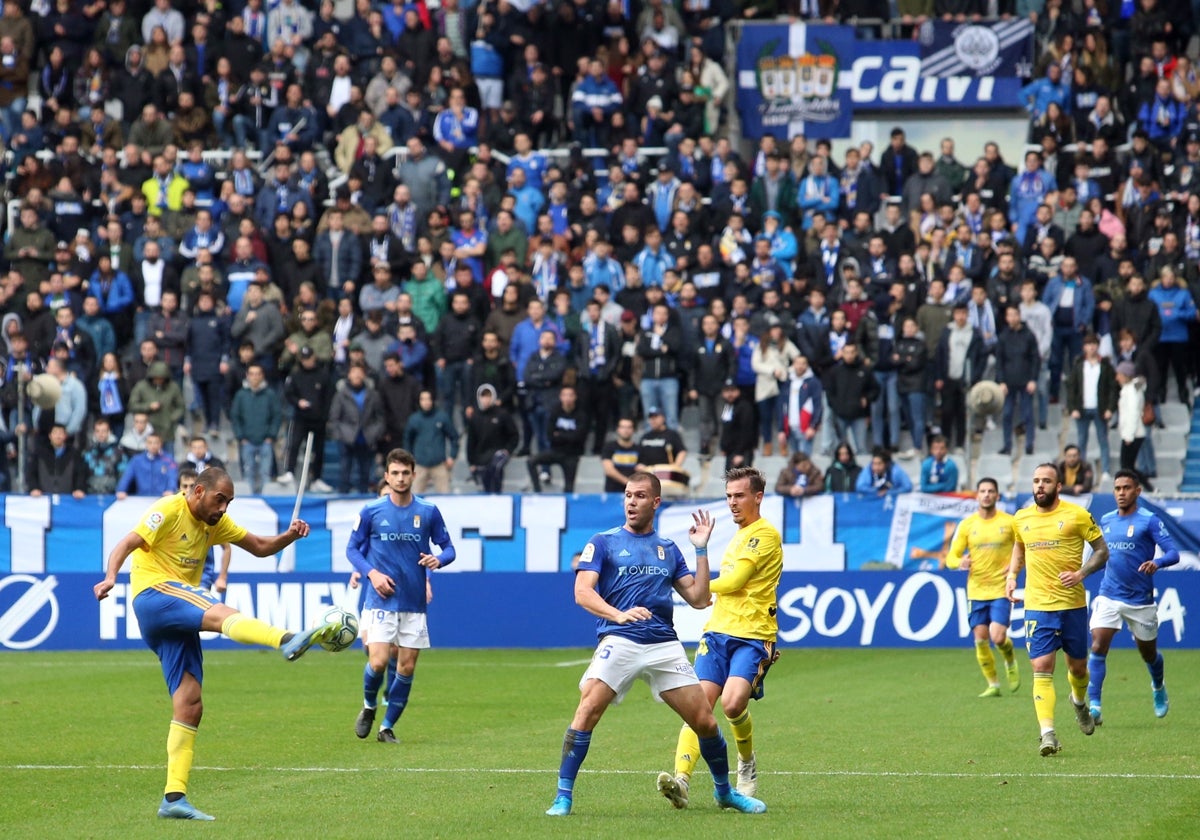 El Cádiz finalizará el campeonato liguero en el Carlos Tartiere