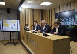 El Cádiz CF lleva días llamando por teléfono a los socios para recordarles cuándo acaba el plazo de renovación