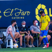 Juanjo Lorenzo y la realidad de Arzamendia en el Cádiz CF: «Tiene contrato en vigor»