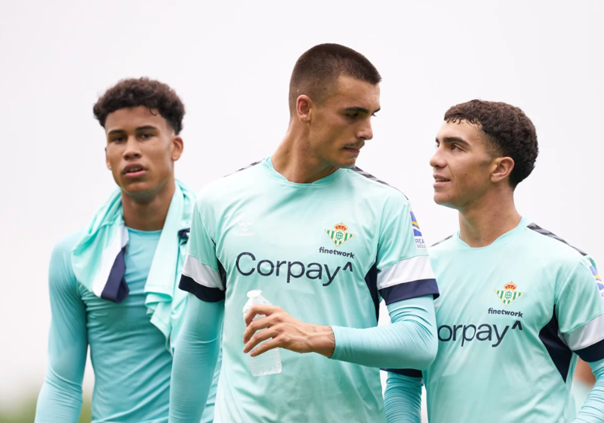 Ismael Sierra, en un entrenamiento con el primer equipo