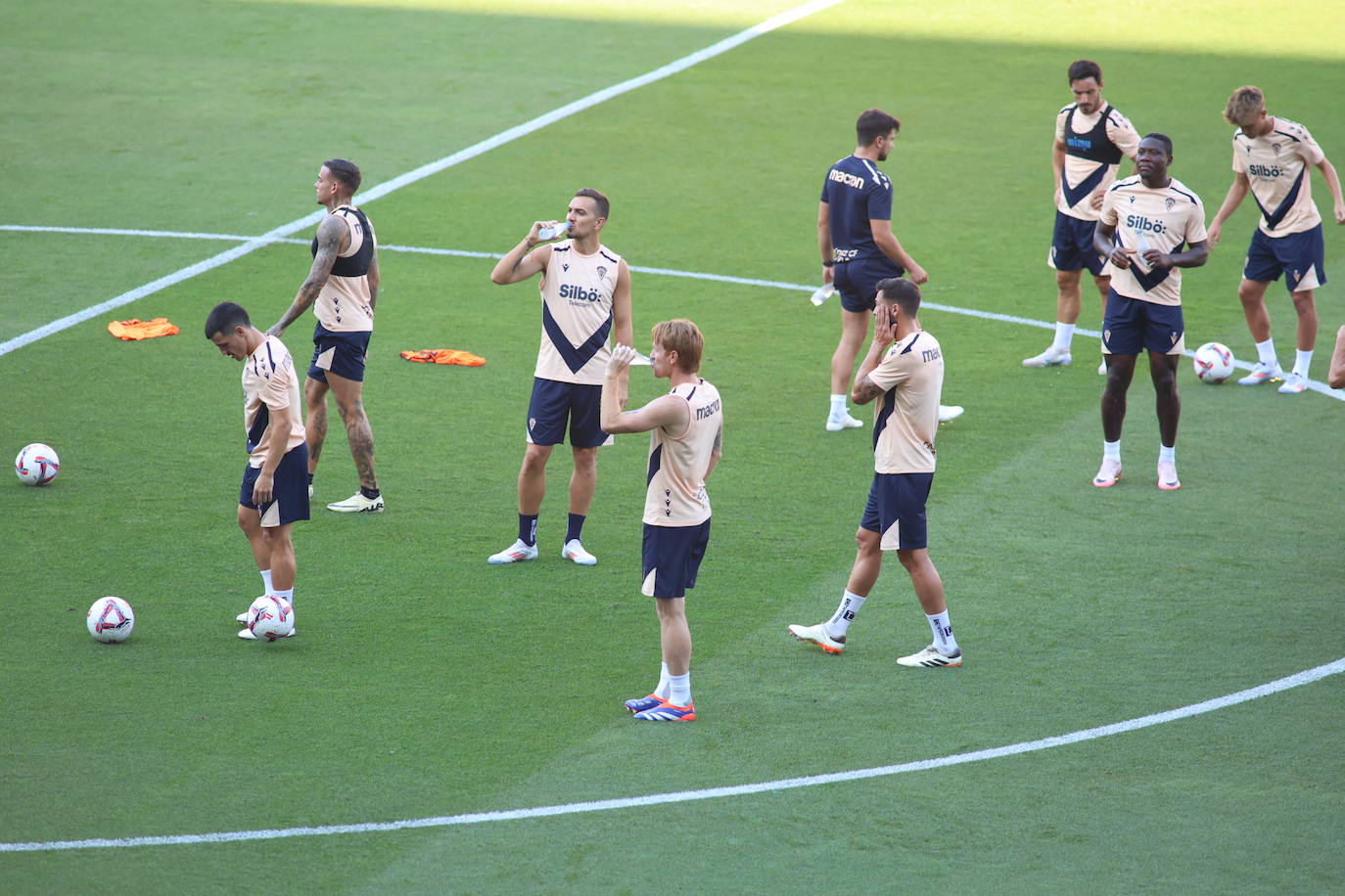 Las imágenes del entrenamiento antes del Trofeo Carranza