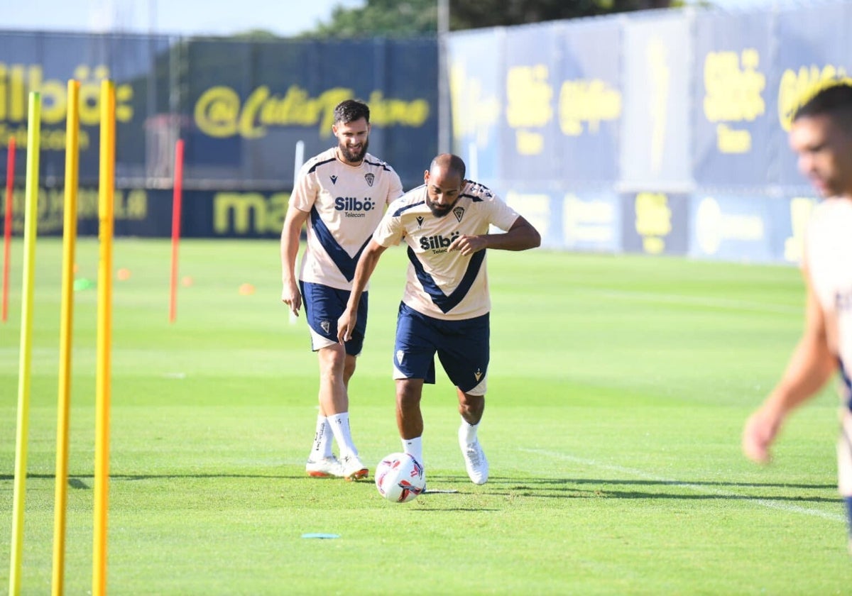 Fali y Glauder en el entrenamiento