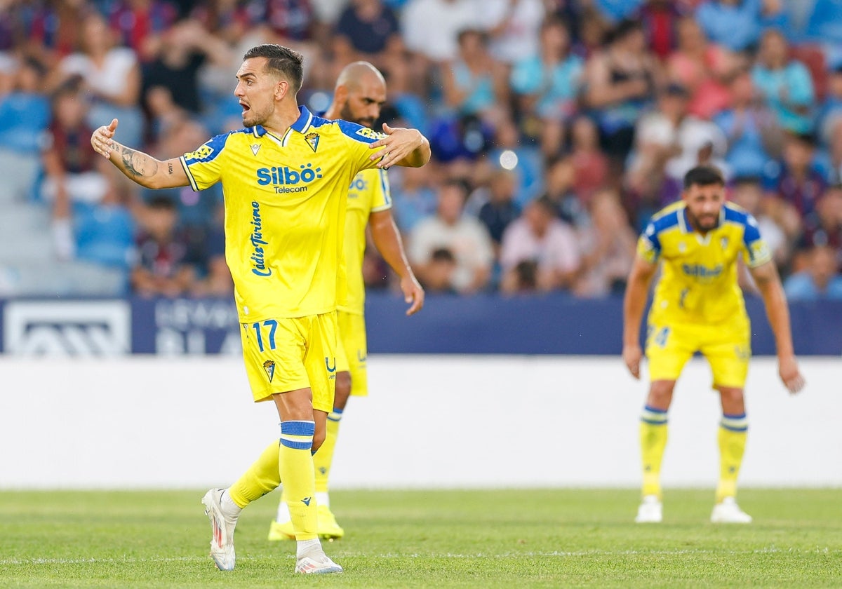 Gonzalo Escalante es clave en este Cádiz CF.