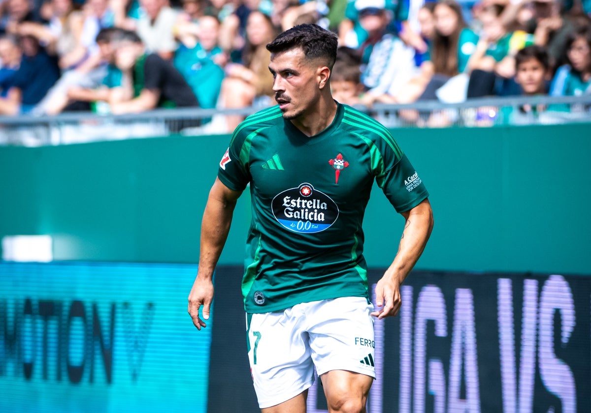 El Racing de Ferrol llega penúltimo a Cádiz.