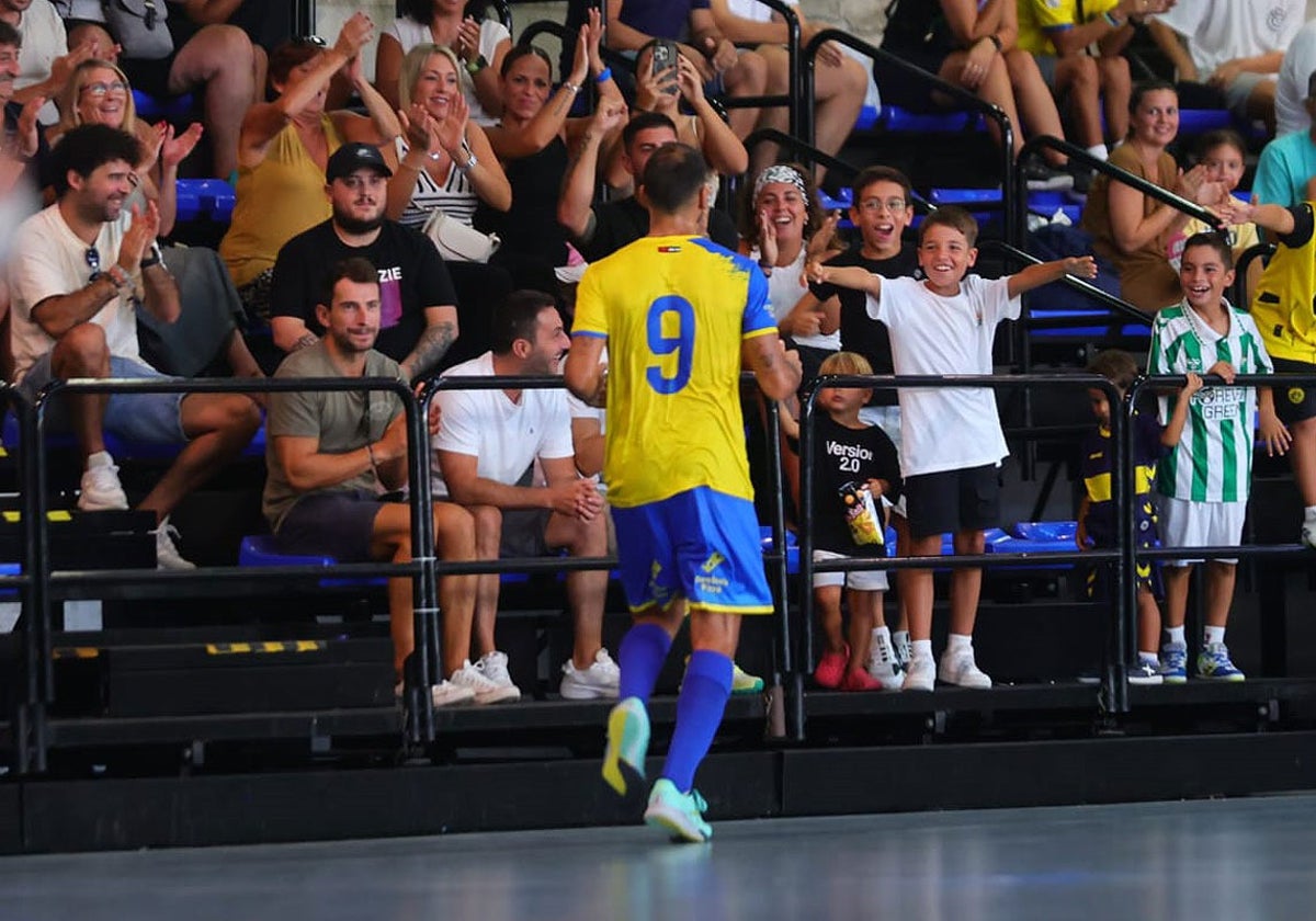 El partido se disputó en el Pabellón Centro Histórico ante la imposibilidad de usar el Ciudad de Cádiz