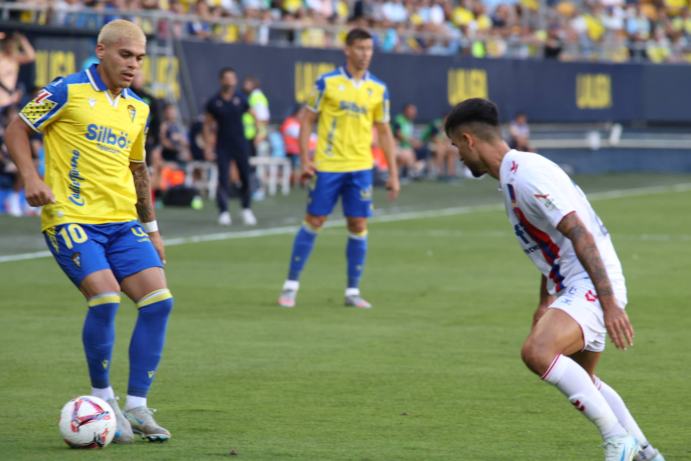 El Cádiz CF - Eldense, en imágenes