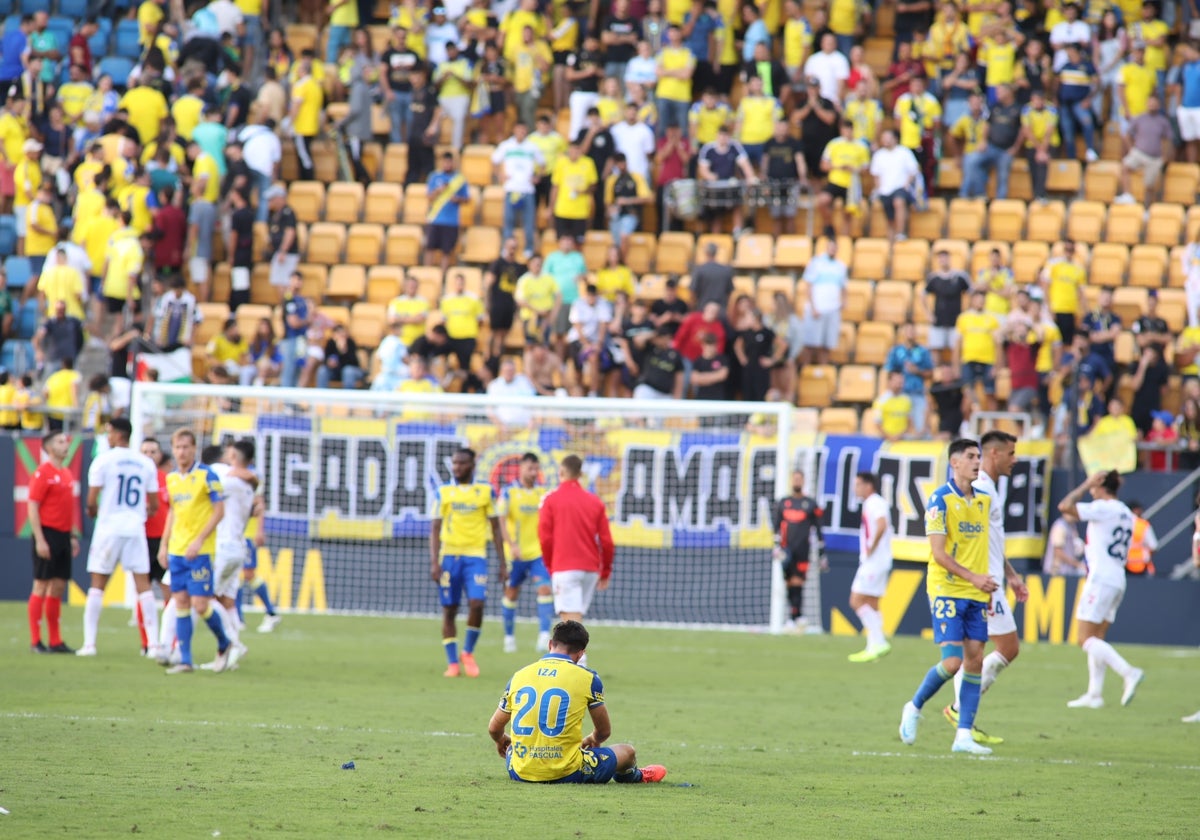 El Cádiz no ha ganado aún en casa.