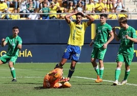 Fotos: Las imágenes del partido entre el Cádiz y el Racing de Santander