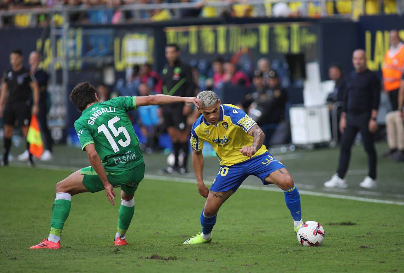 Fotos: Las imágenes del partido entre el Cádiz y el Racing de Santander