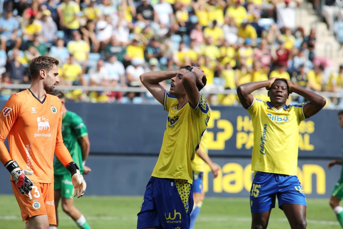 Fotos: Las imágenes del partido entre el Cádiz y el Racing de Santander