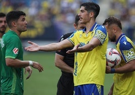 El posible once del Cádiz CF ante el Oviedo