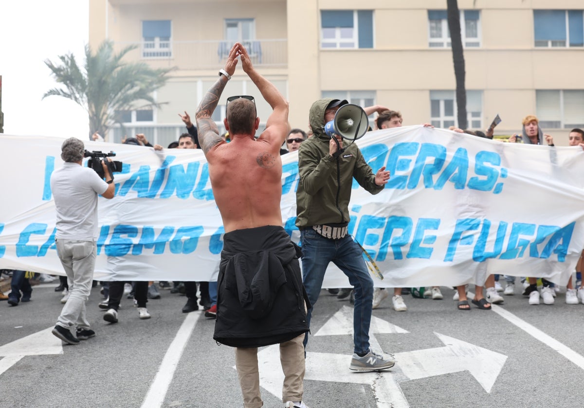 La manifestación del pasado sábado acogió en torno a 1.500 aficionados.