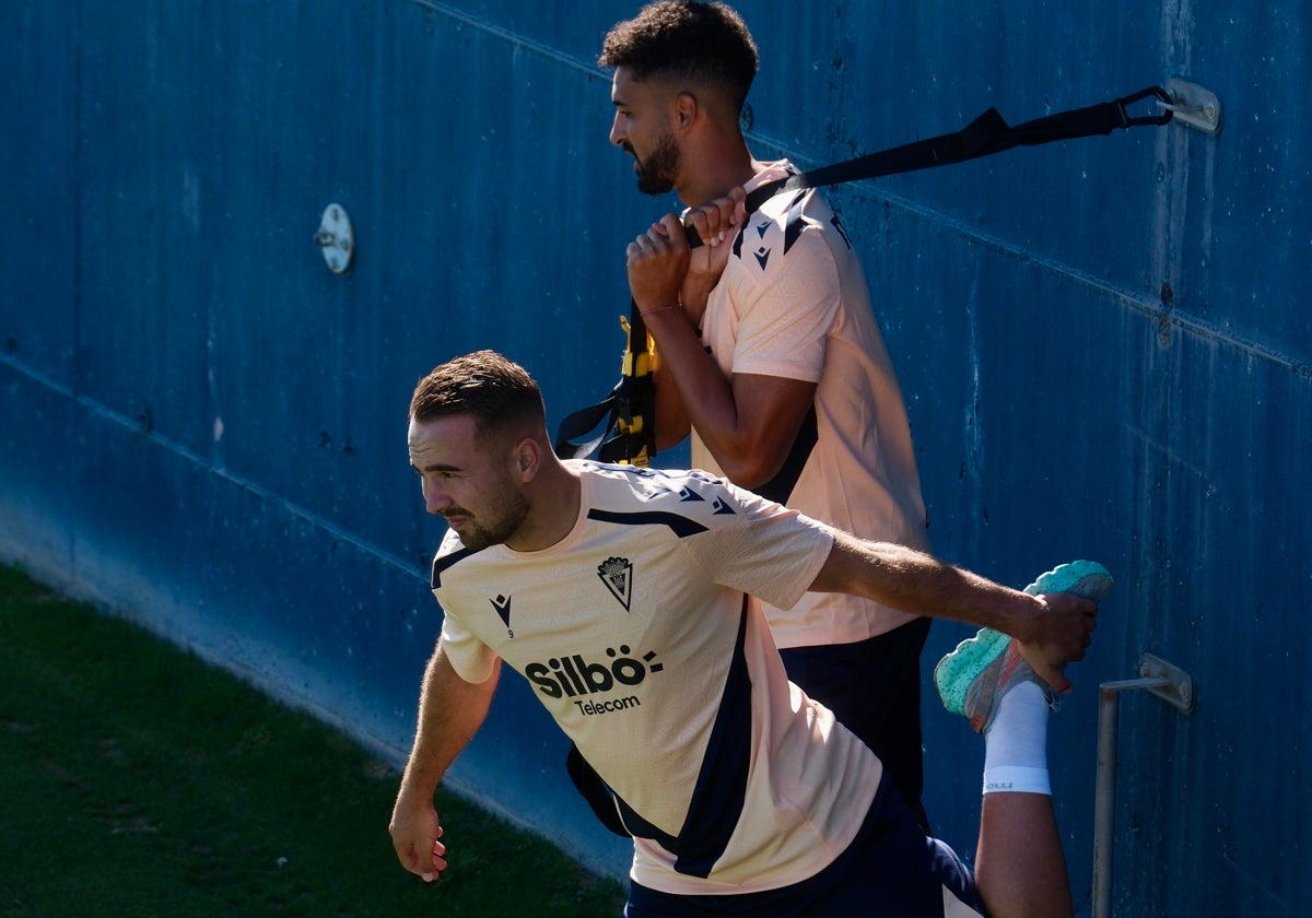 Chris Ramos y Ontiveros son dos de las bazas ofensivos del Cádiz CF.