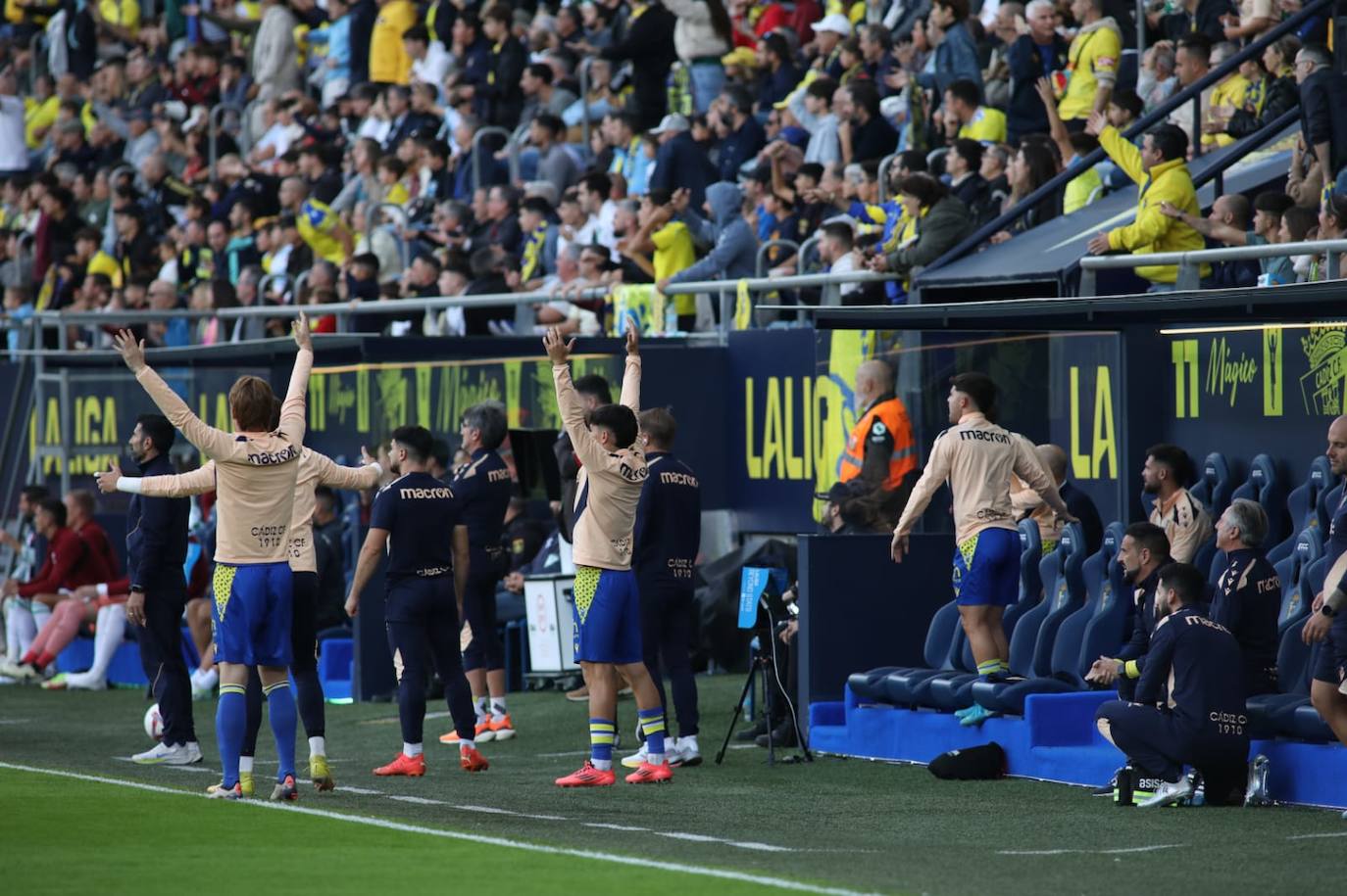 Fotos: El Cádiz se lleva el derbi andaluz ante el Córdoba