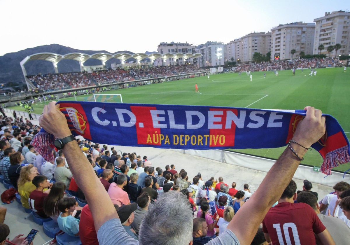 El Cádiz visitará Elda en enero.