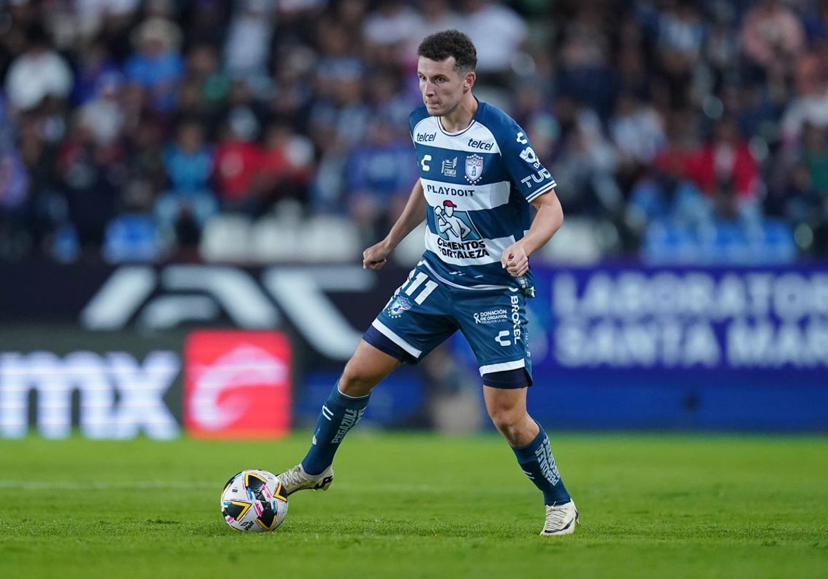 Idrissi, con la camiseta de los Tuzos.