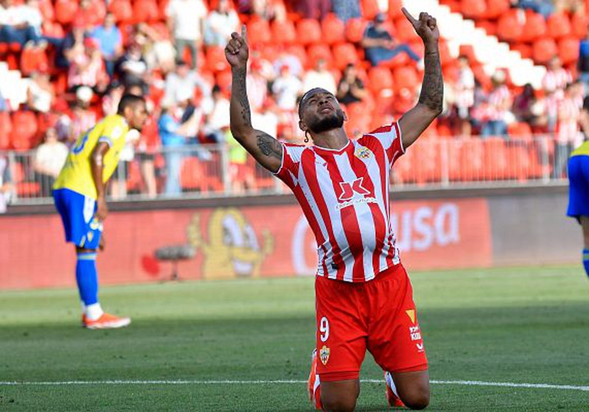 Almería y Cádiz cerraron la última jornada de la temporada pasada.