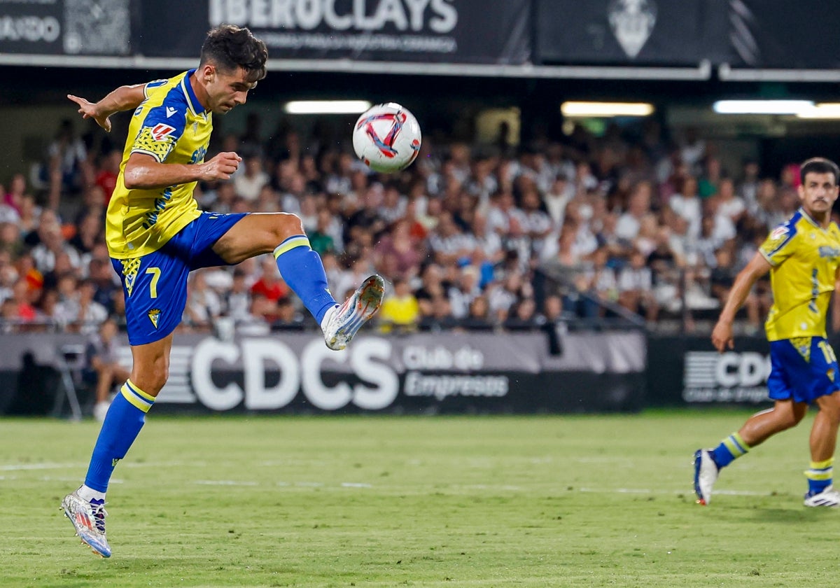 Sobrino no es titular en el Cádiz CF.