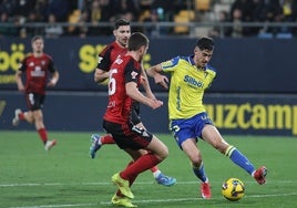 Carlos Fernández y el Cádiz CF: más allá del gol que se resiste