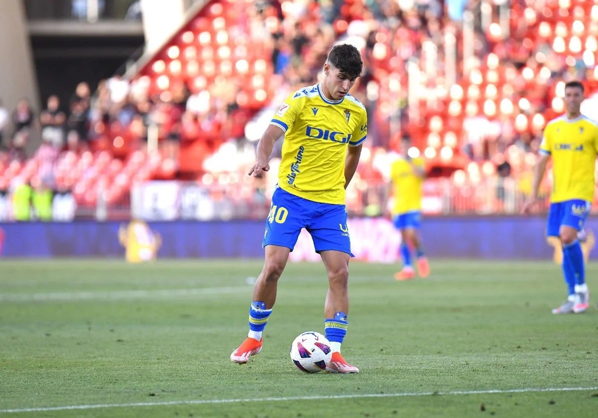 Borja Vázquez debutó con el Cádiz CF en la última jornada del curso pasado.