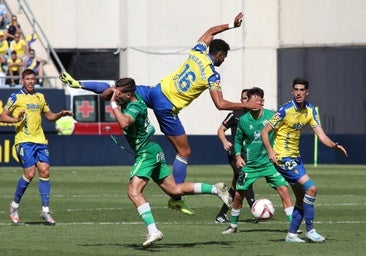 Dónde ver Racing de Santander - Cádiz: canal de TV y streaming online del partido de LaLiga Hypermotion