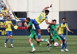 Dónde ver Racing de Santander - Cádiz: canal de TV y streaming online del partido de LaLiga Hypermotion