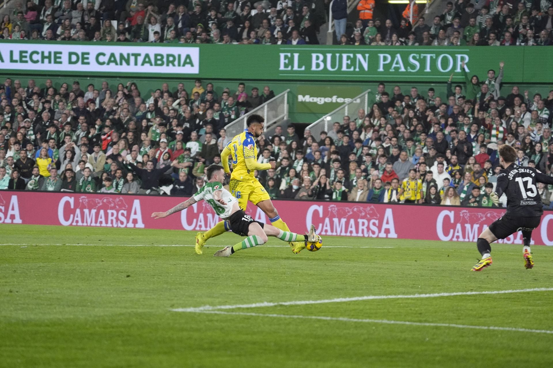 Fotos: El partido Racing - Cádiz, en imágenes