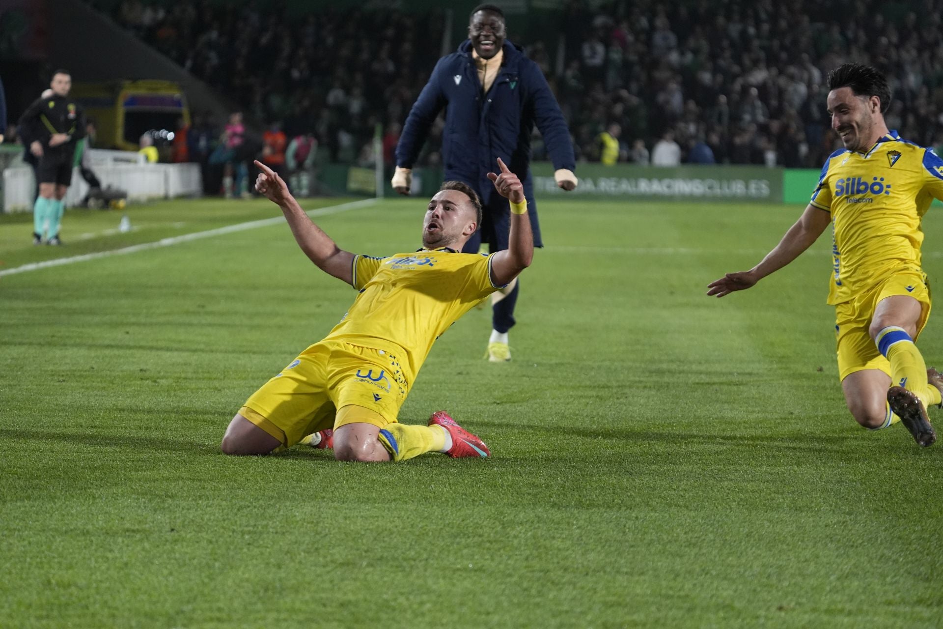 Fotos: El partido Racing - Cádiz, en imágenes