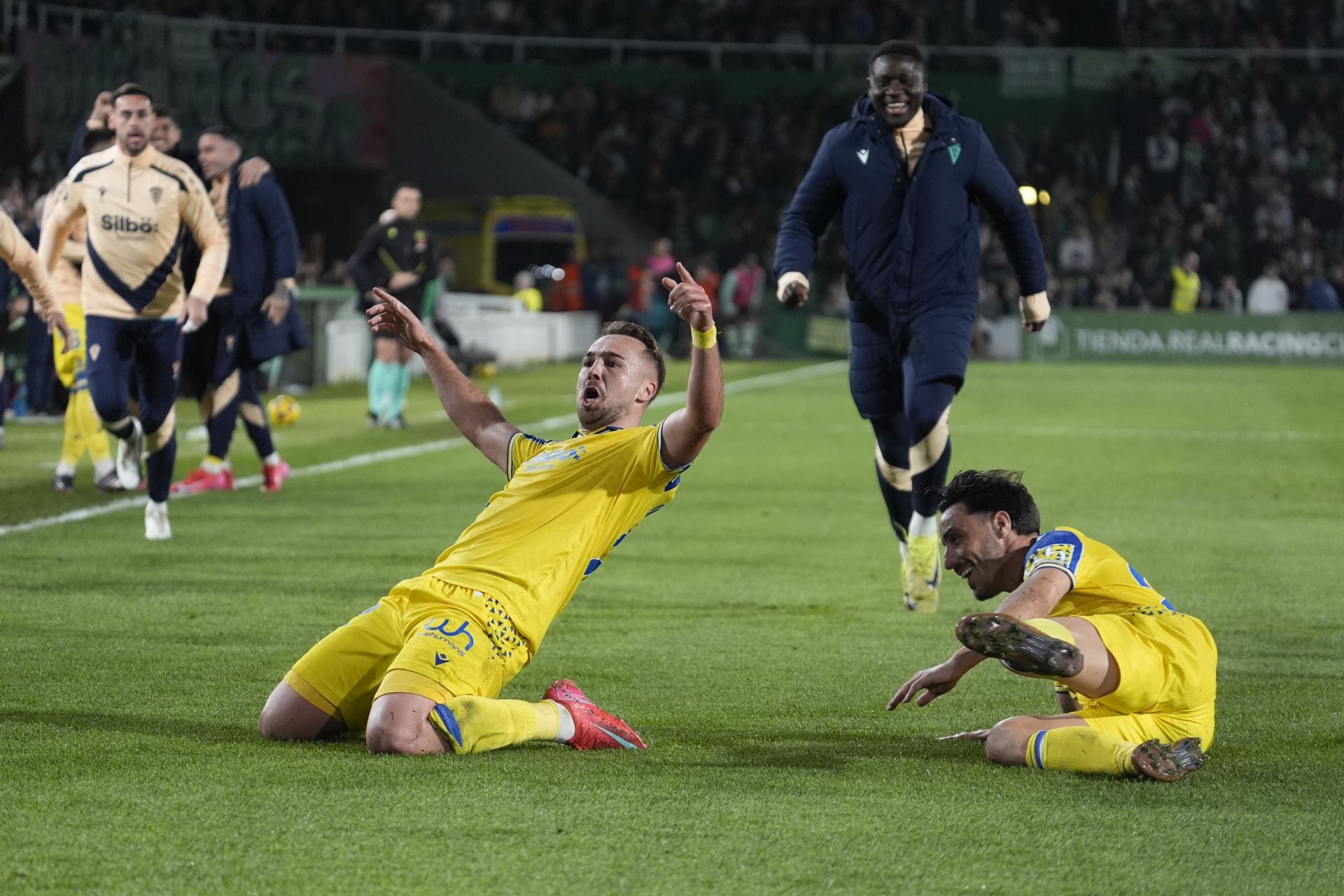 Fotos: El partido Racing - Cádiz, en imágenes