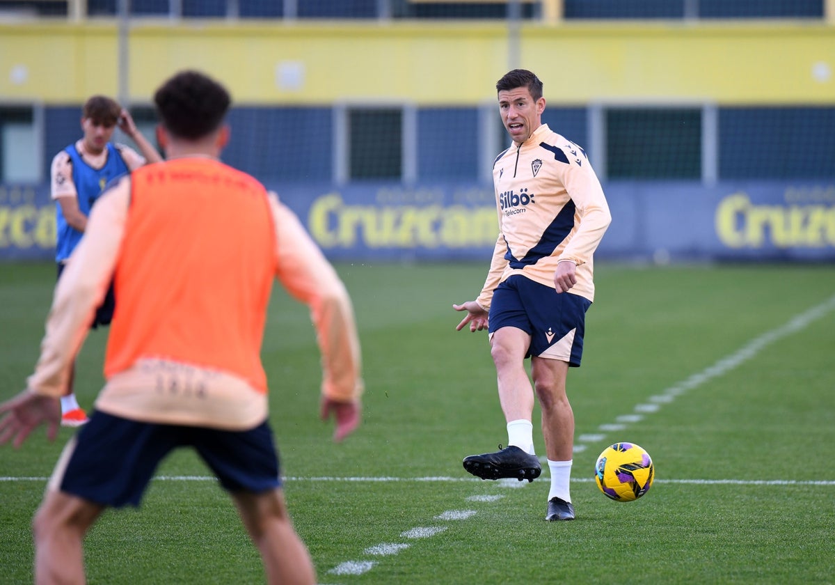 Rubén Alcaraz, en un entrenamiento.