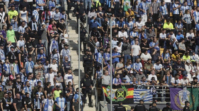 Conocida es la rivalidad entre los ultras de Cádiz CF y Málaga CF.