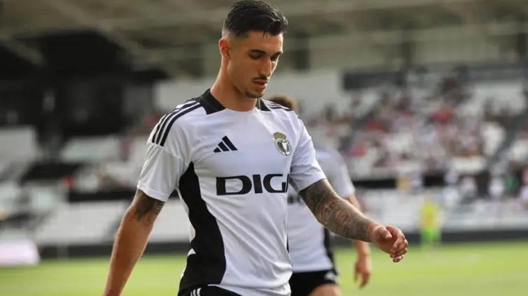 Álex Sancris sí estará ante el Cádiz CF.