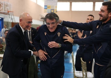 Salvador Chirino junto a Juanito Marchante en el último Almuerzo de Navidad del Cádiz CF.