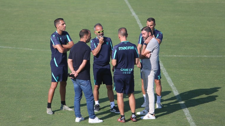 Enrique Ortiz ha desempeñado diferentes labores en el Cádiz CF.