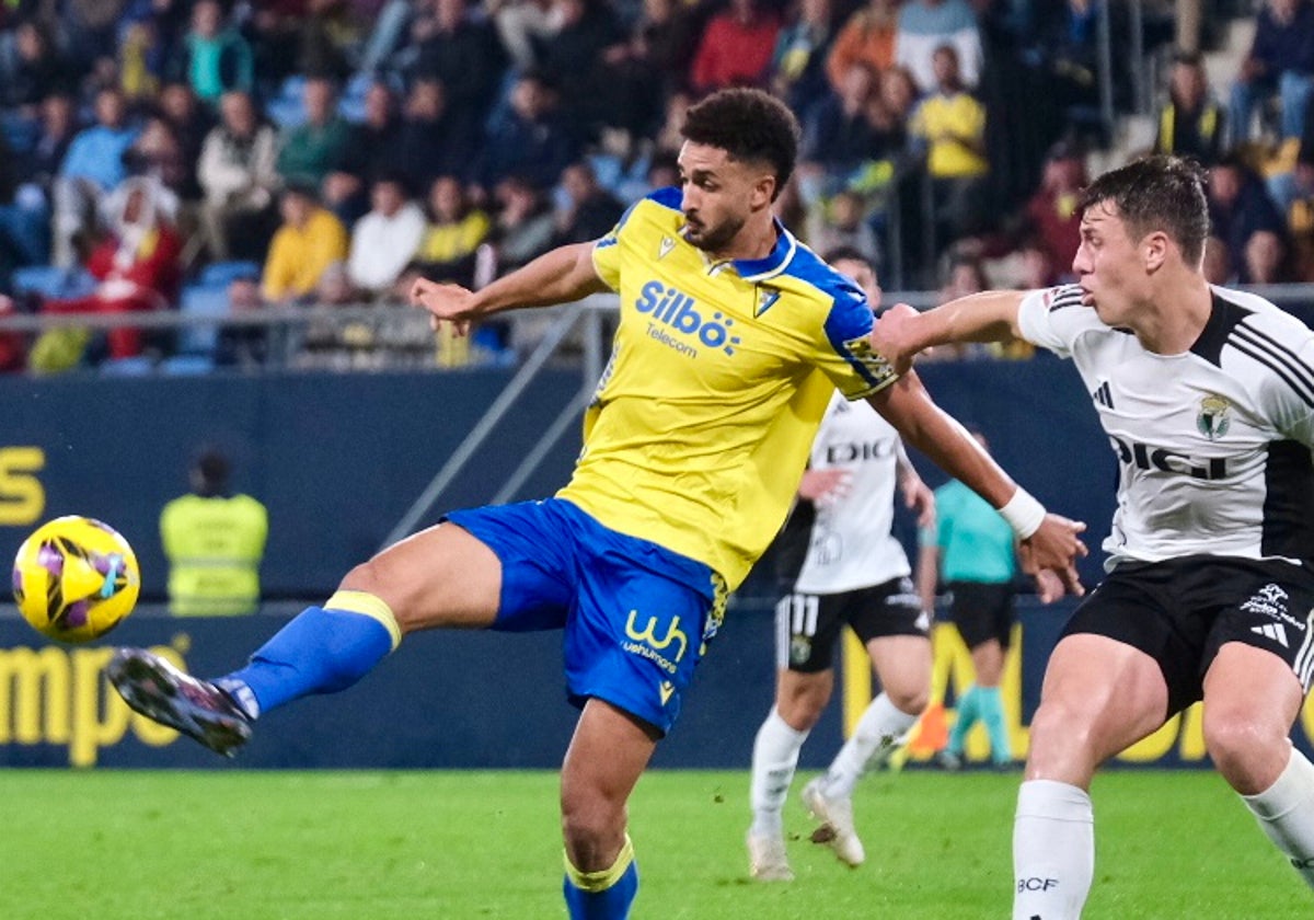 El Cádiz CF visita ahora al Burgos.