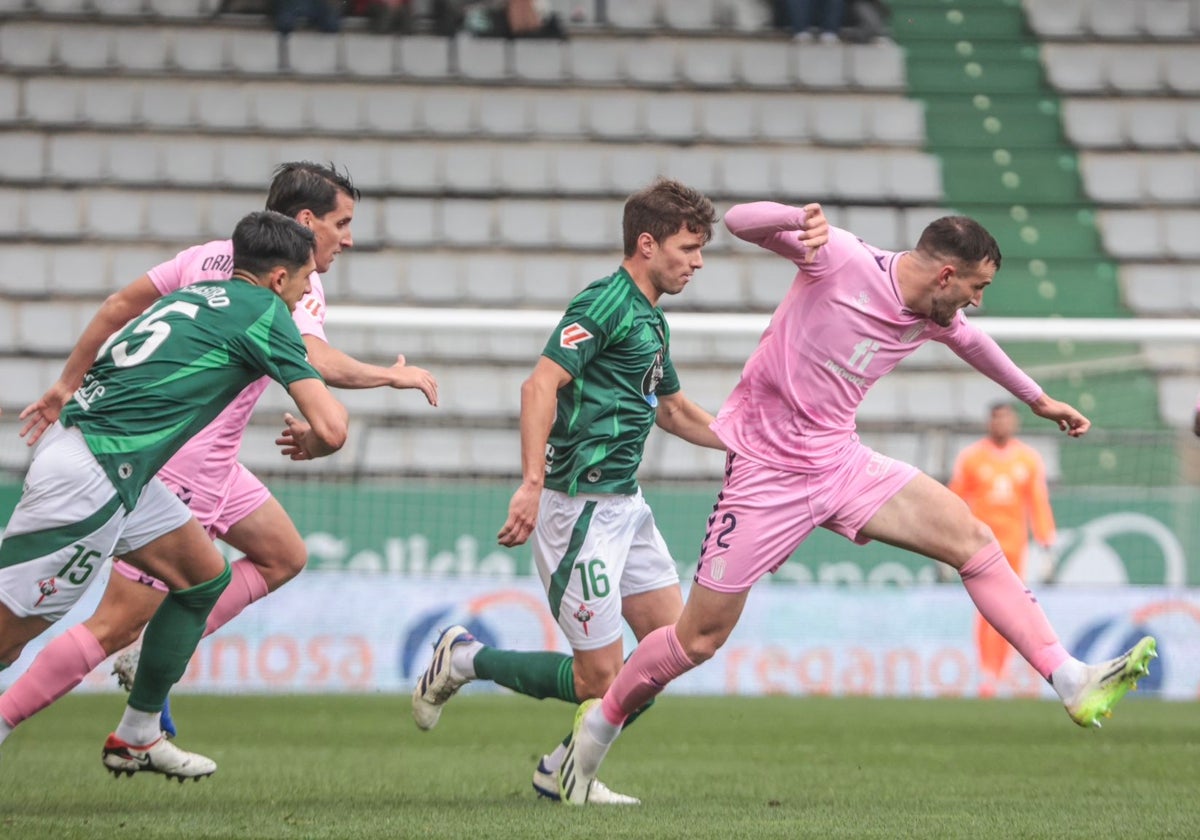 Álvaro Giménez le da una oportunidad de oro al Cádiz CF