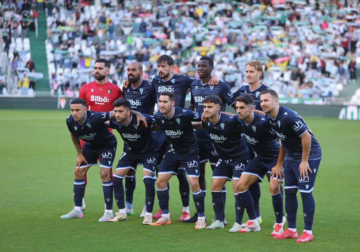 Once inicial del Cádiz en el Nuevo Arcángel