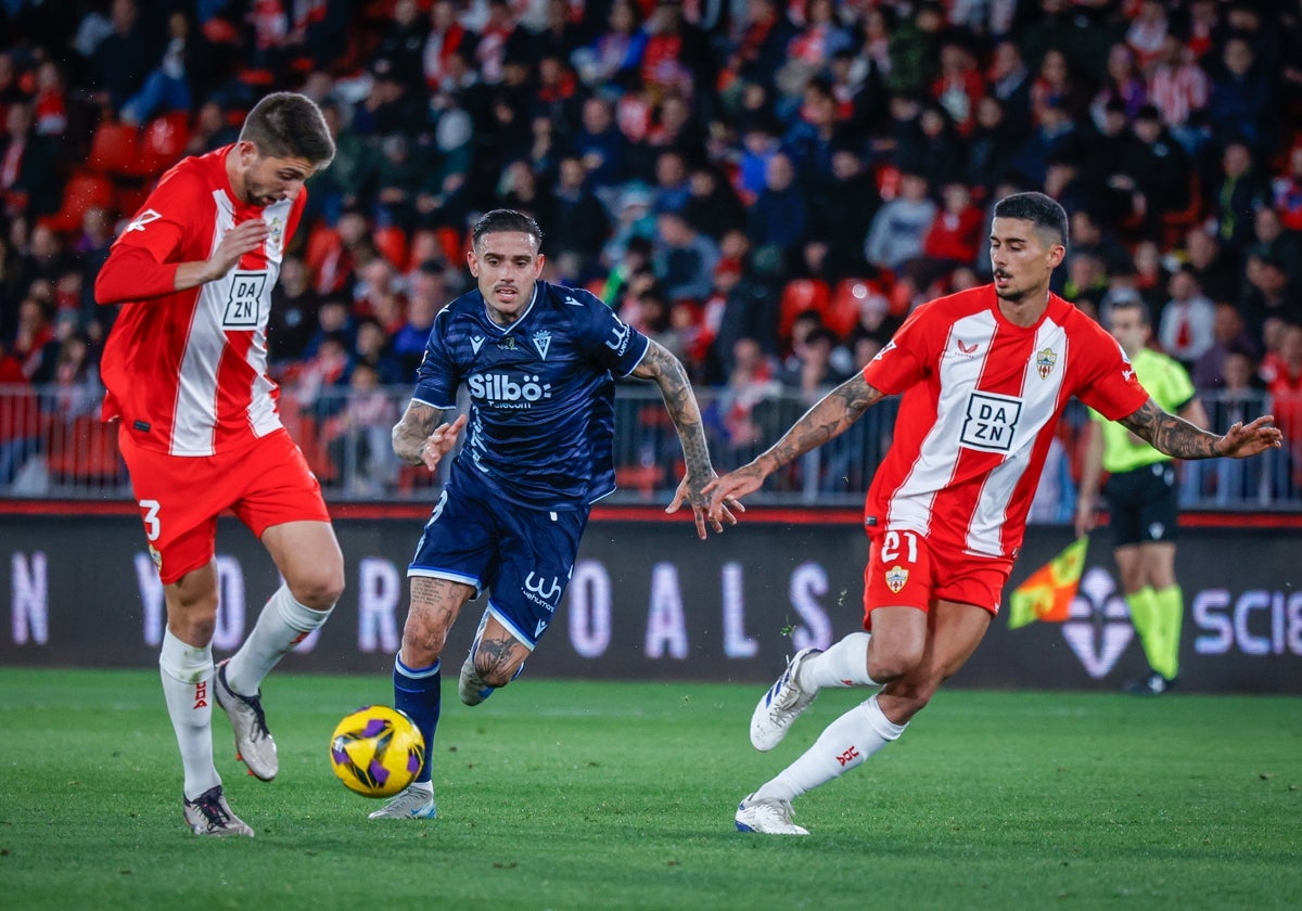 El Cádiz CF vuelve a verse las caras con el Almería.