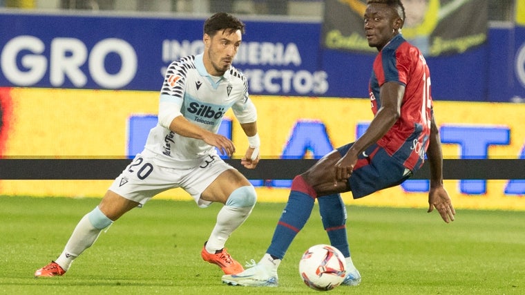 El Cádiz CF perdió 3-1 ante el Huesca en El Alcoraz.