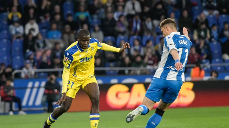 Moussa Diakité entra en los planes de la absoluta de Mali