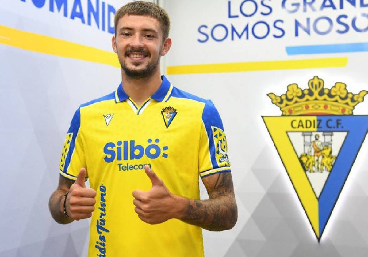 Kovacevic, el día de su presentación