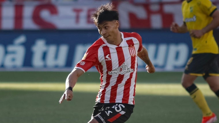 Santiago Arzamendia, actual jugador de Estudiantes de La Plata.