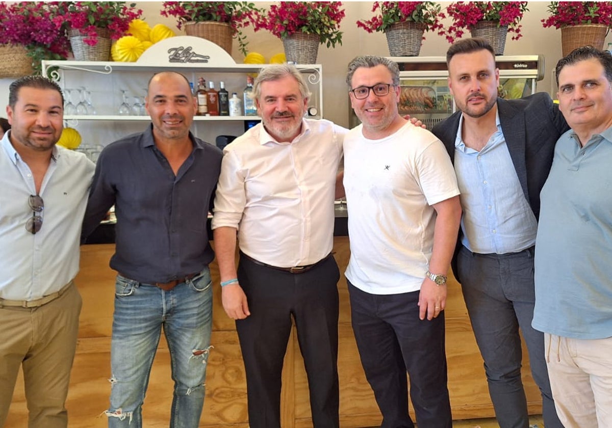 Juan Carlos Cordero, Jorge Cordero, Manuel Vizcaíno, Sergio, Juan Cala y Rafael Contreras
