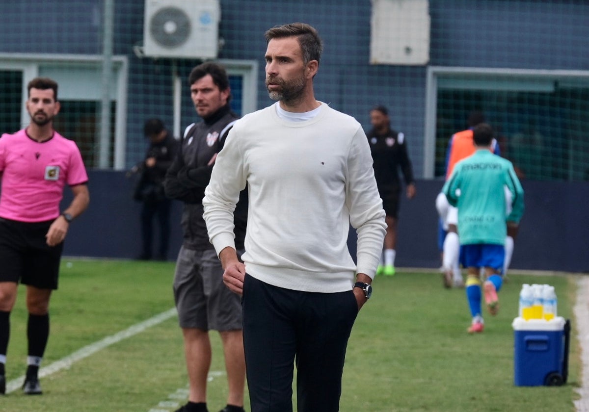 Alberto Cifuentes entrenará ahora a la UD Melilla.