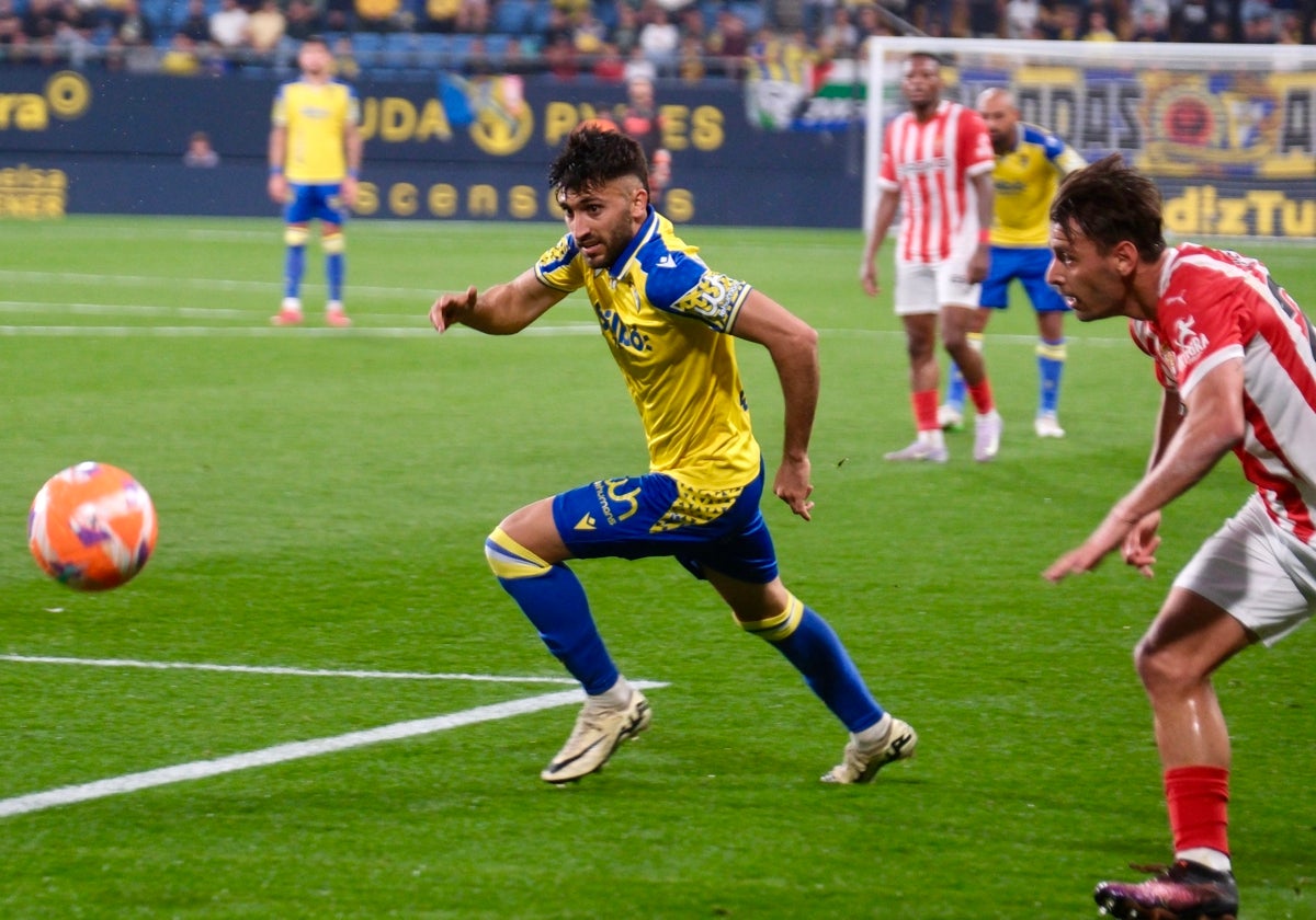 Algunos encuentros del Cádiz CF se emitirán esta temporada en abierto.