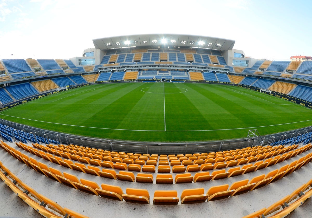 Alma Cadista exige garantías para que el Cádiz CF siga jugando en la ciudad